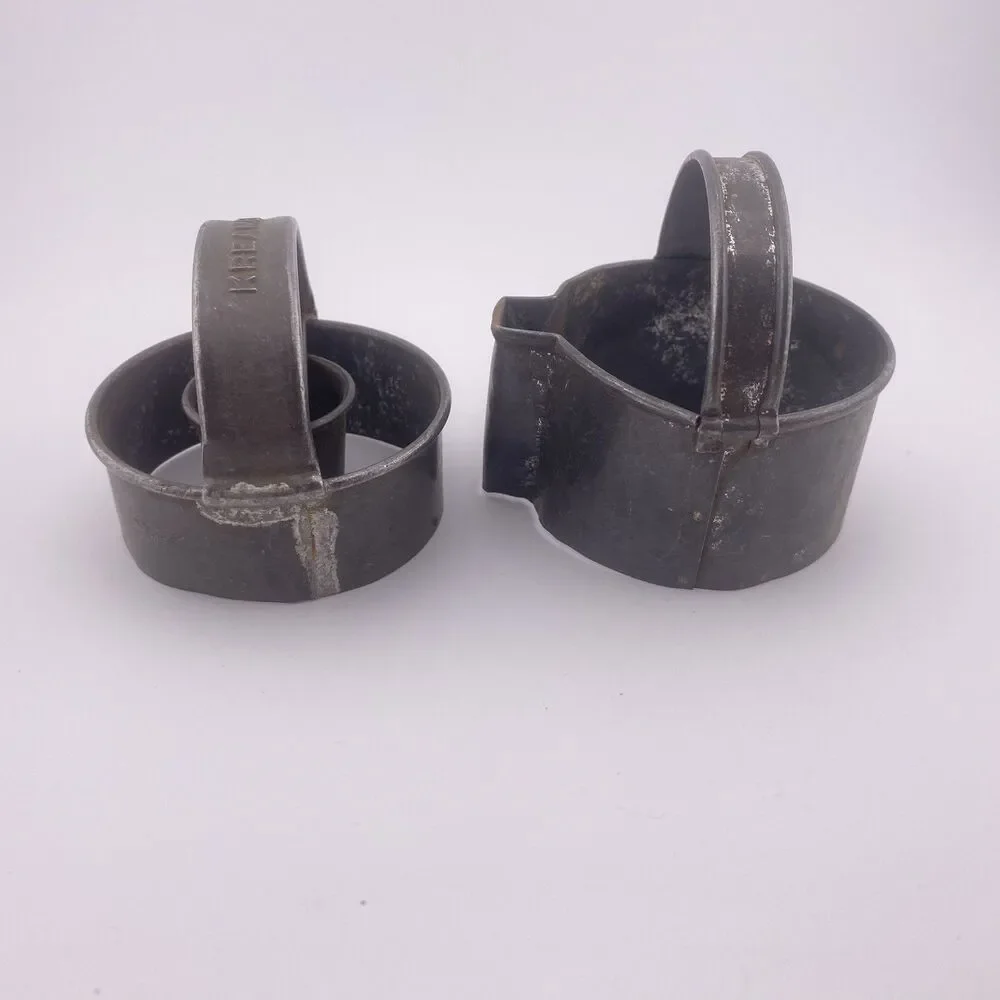 Lot of 2 Vintage Handled Cookie Biscuit Cutters Round Doughnut, And Pumpkin
